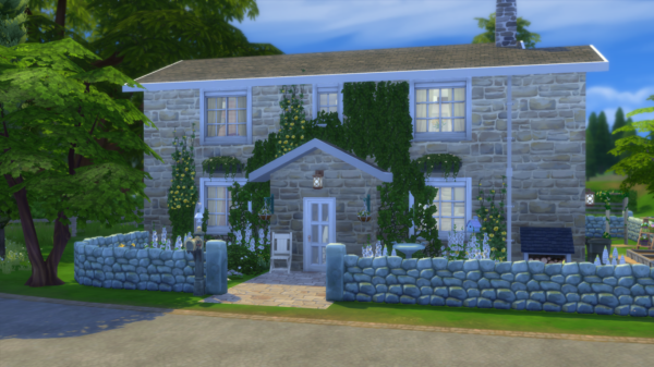 ARTICLES ~ Building Family Homes in The Sims 4